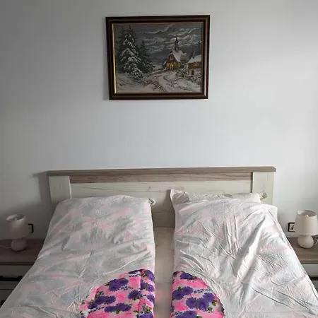 Lazur Apartment